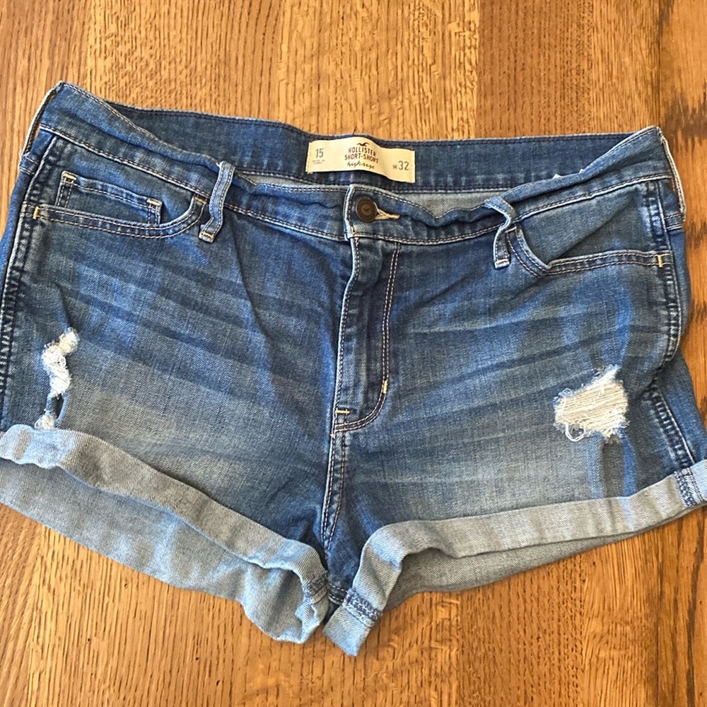Hollister short shorts